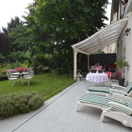 D'hotes A Centre Avec Parking Prive